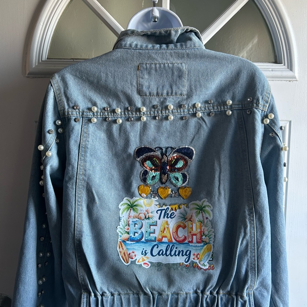 Beach Butterfly Denim Jacket w Pearl Sleeves-Size Medium New S1